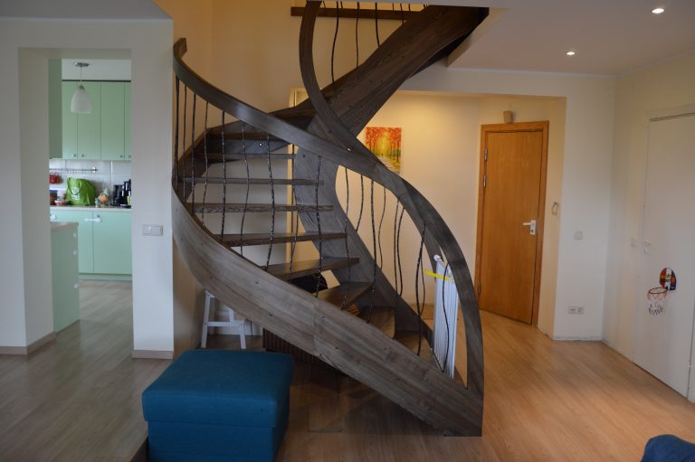 Wooden staircase U3